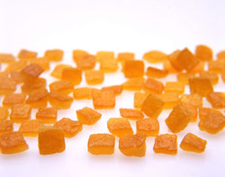 Cubettone Arancio 10x10 Tuttesenza 5kg – Cubetti di arancio grandi, ideali per dolci e decorazioni con un intenso sapore agrumato.