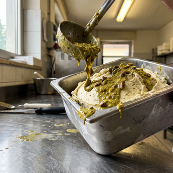 Arabeschi Pistacchio Rock PreGel 2,5kg: dosaggio, resa e dove le inclusioni rendono di più