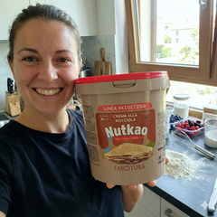 Crema alla Nocciola Professionale: Guida alla Scelta per Pasticceria e Horeca