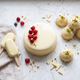 Sette usi del cioccolato bianco in laboratorio: glassature, colorazione e ganache