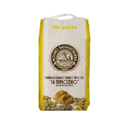 Farina La Triplozero 25kg – Farina di alta qualità, ideale per preparazioni da forno come pane e pizza.