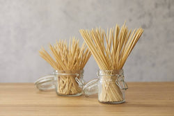 Spiedi in bamboo 15 cm, diametro 2.5 mm, confezione da 1000 pezzi, resistenti e biodegradabili